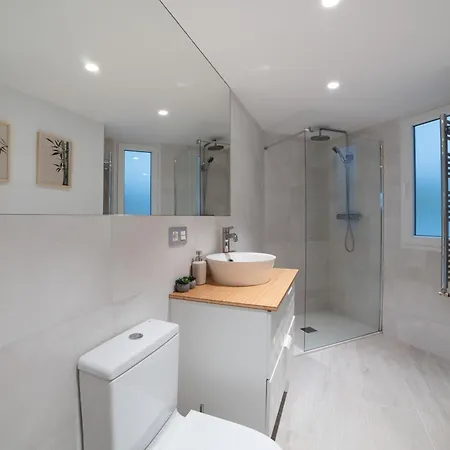 Apartamento Amara Tower 14 *